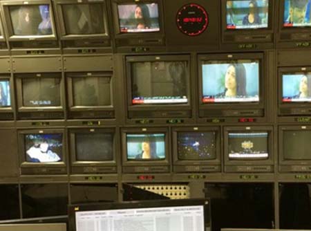 Kuwait’s Alrai TV replaces monitor stacks