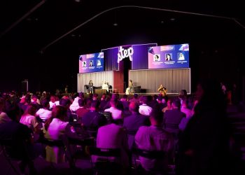 In5 showcases 20 start-ups at Step Conference 2023