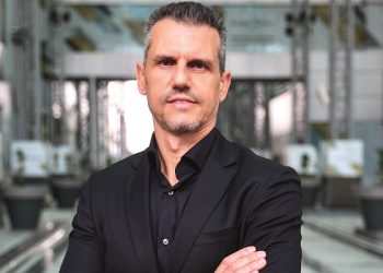 Keeping their eye on the ball